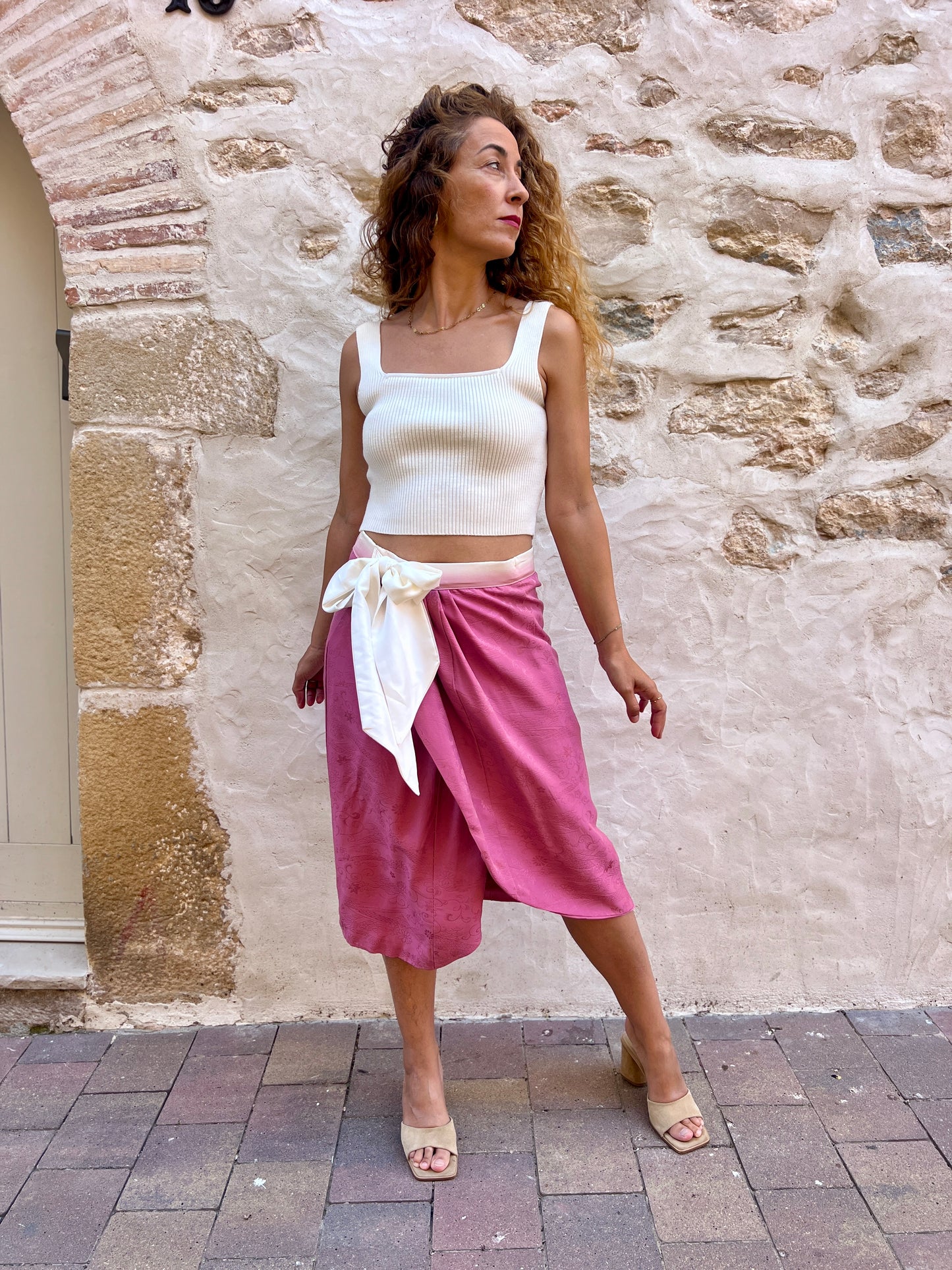 Sakura – Falda de seda hecha de kimono rosa hecha a mano