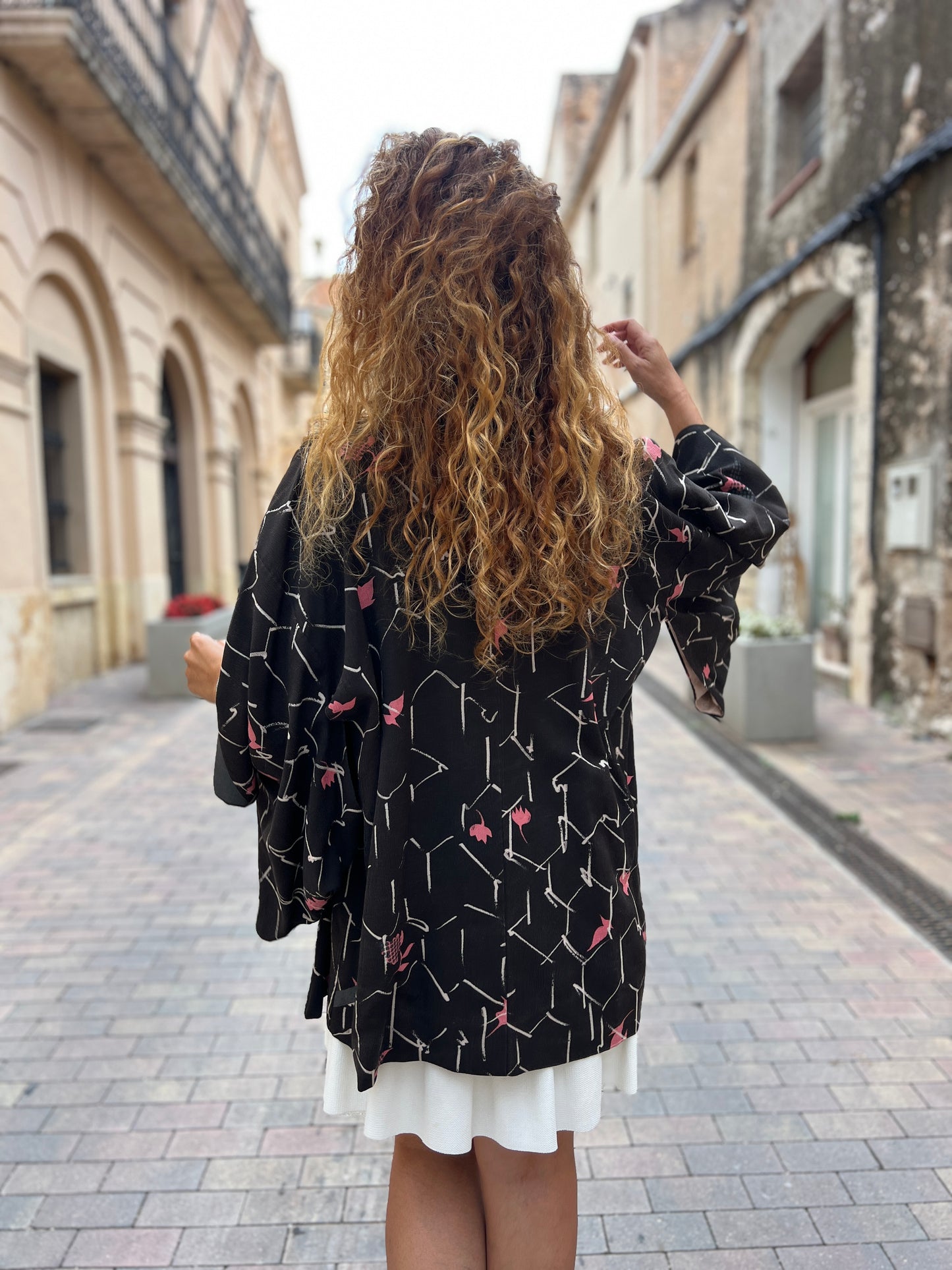 Kimono Jacket Black Roses