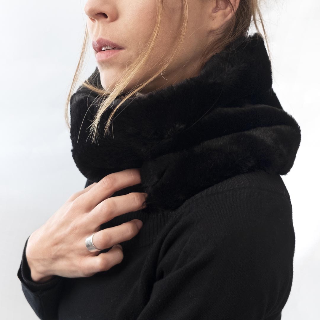 Sakura winter Black Fur