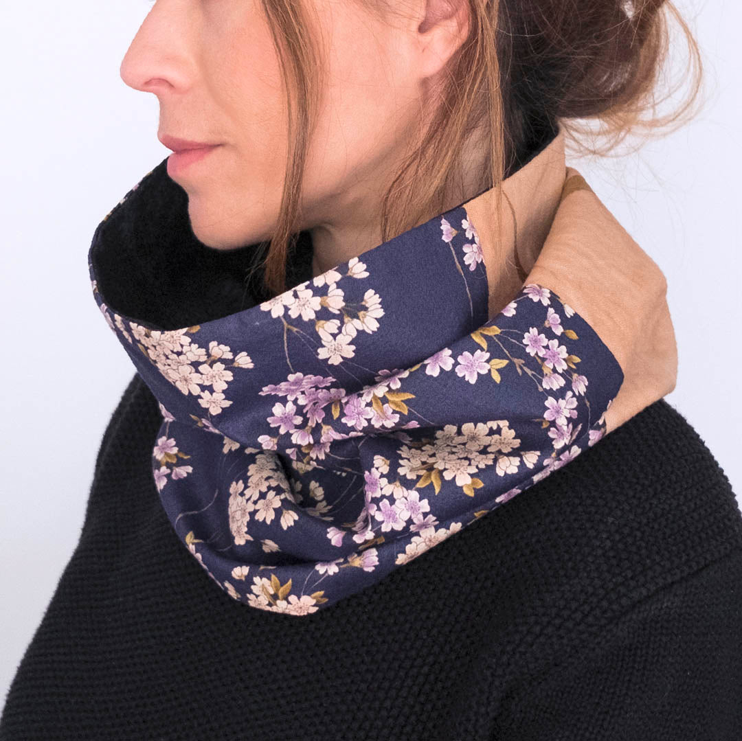Bufanda de cuello de primavera Sakura Blue