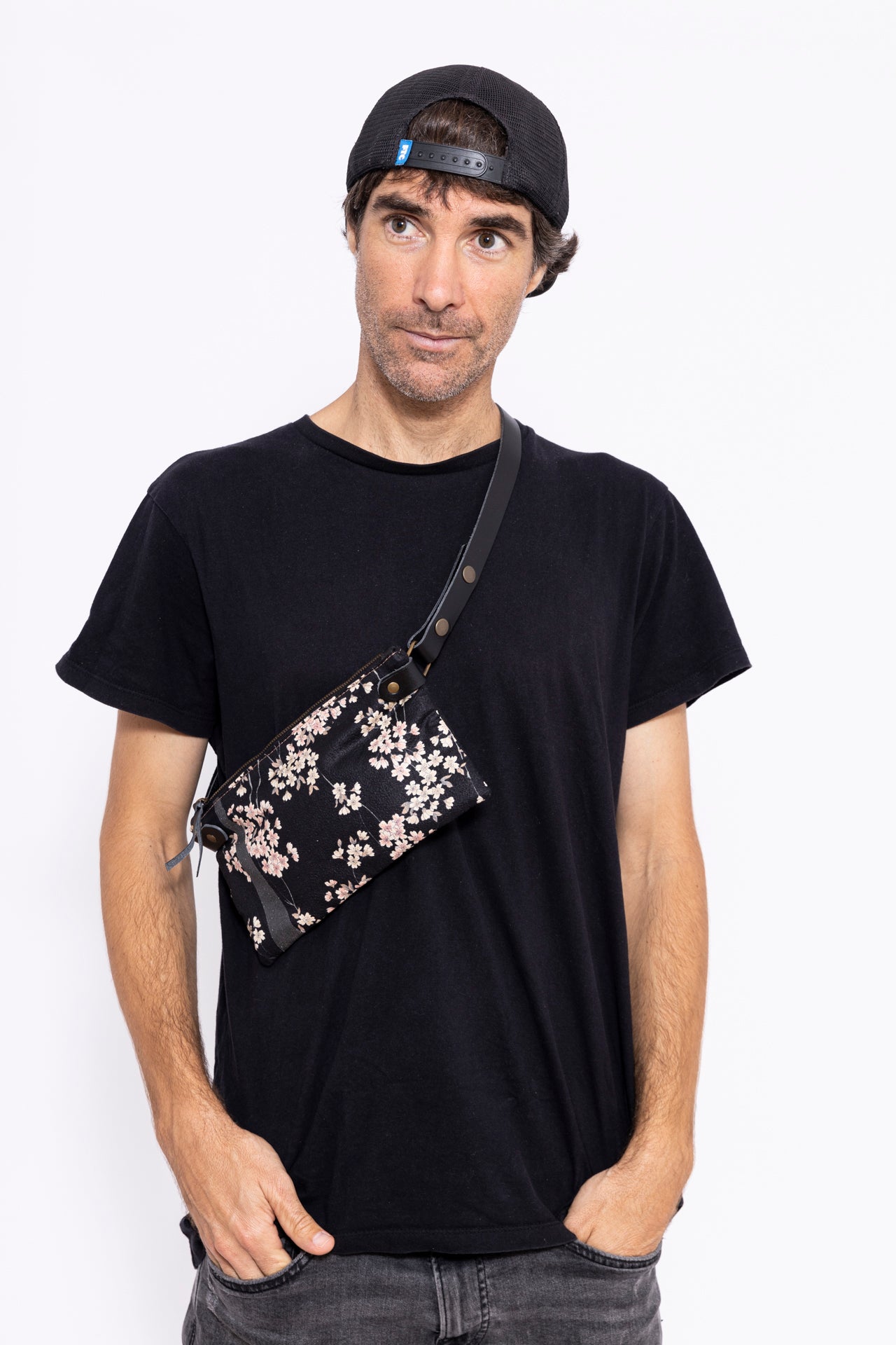 Ronyonera Fanny pack Sakura