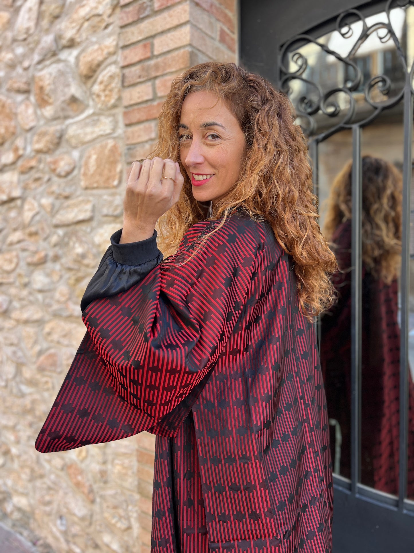 Kimono Coat Essence Scarlet elegance