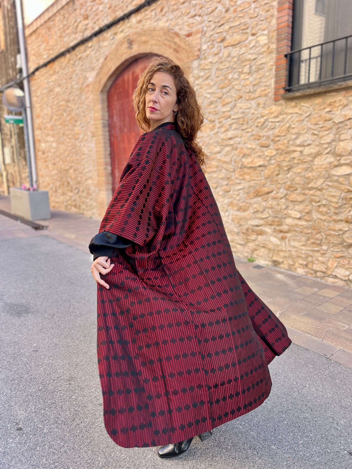 Kimono Coat Essence Scarlet elegance