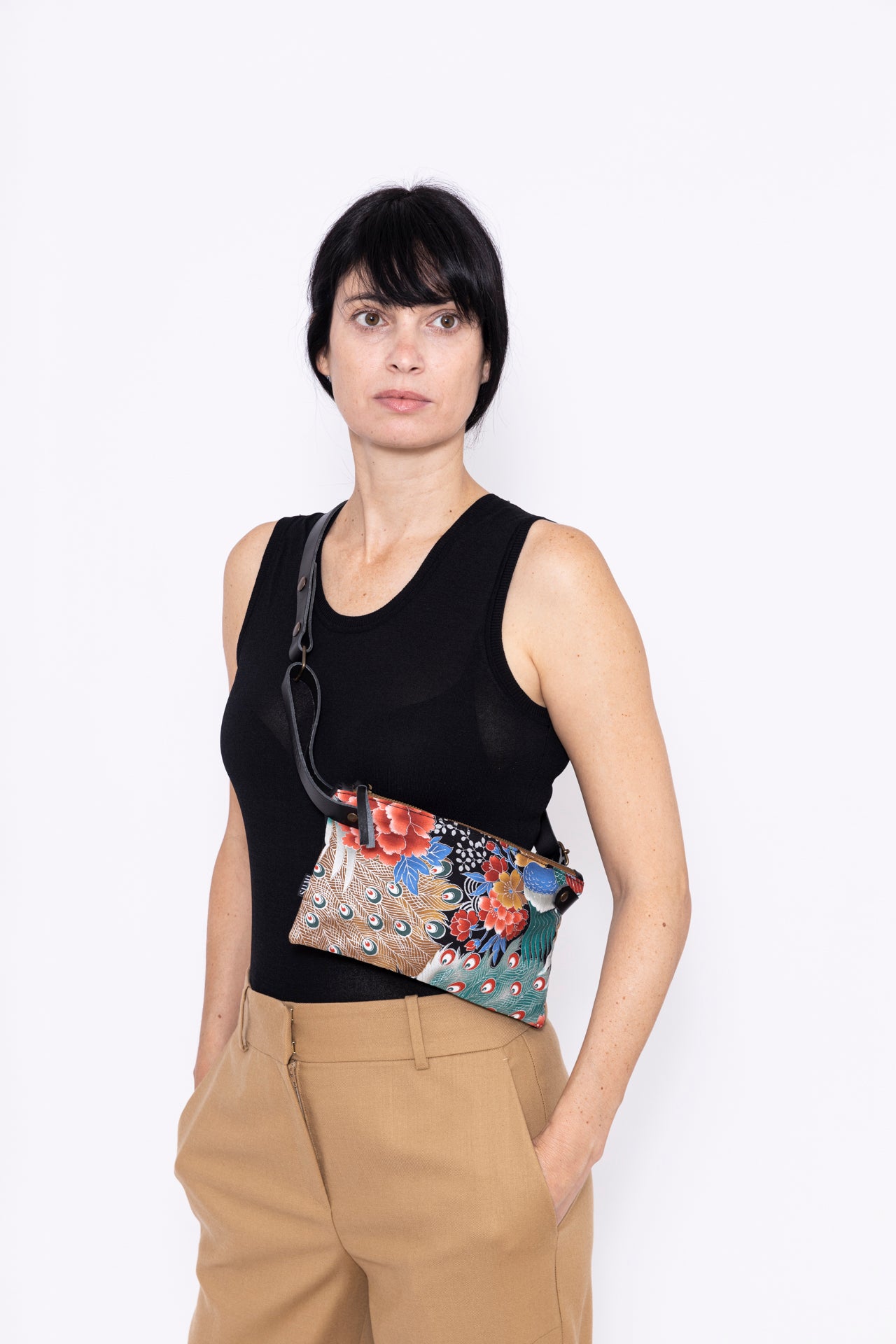 Bolso riñonera Peacock